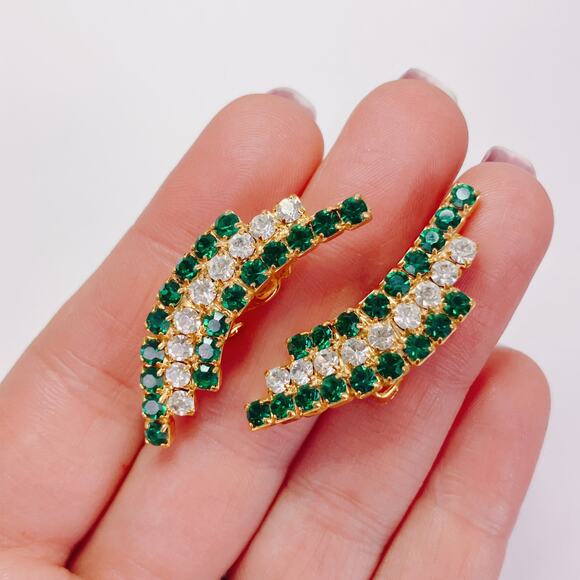 Vintage Emerald Green Glass Rhinestone Gold Tone Sparkly Clip On Earrings - Picture 2 of 10